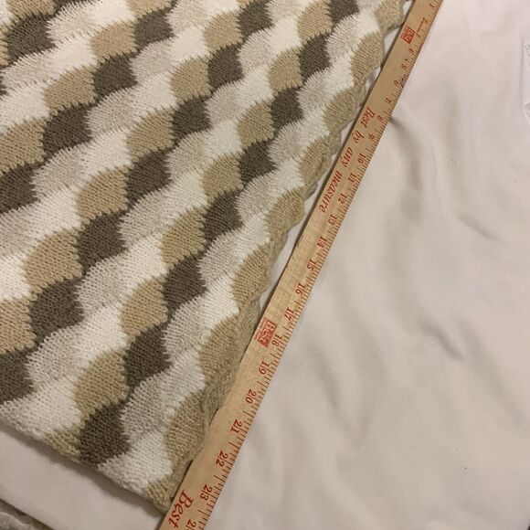 Fate Size Medium dropshoulder mock turtleneck brown, tan &cream pullover sweater - Picture 6 of 7